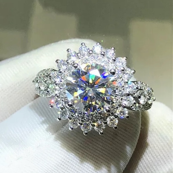 💍NEW 925 STERLING SILVER ROUND DIAMOND RING💍 - Picture 3 of 5